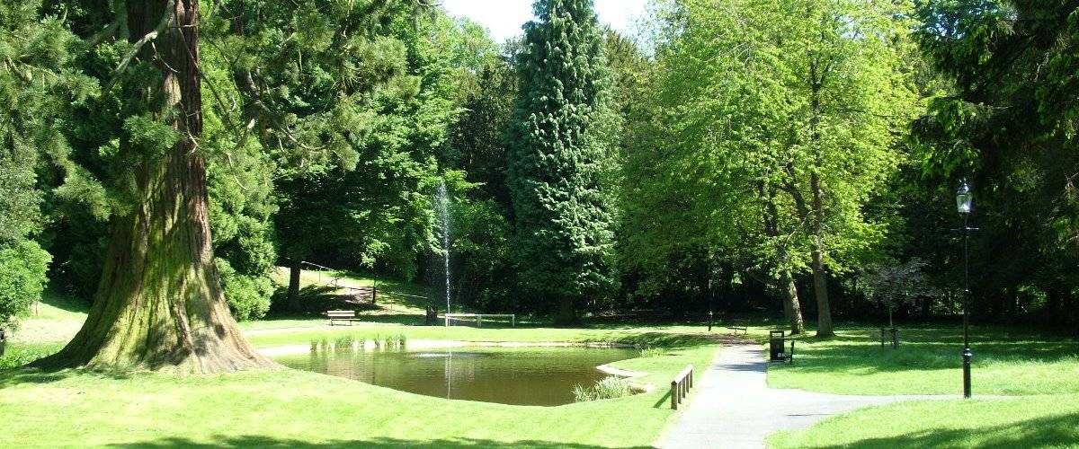 Tring Memorial Garden