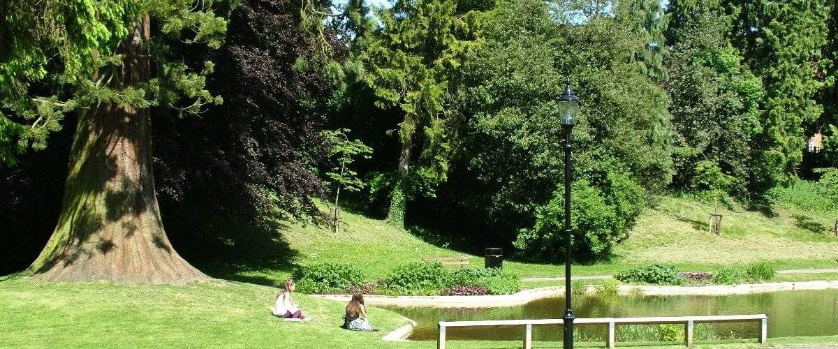 Tring Memorial Garden